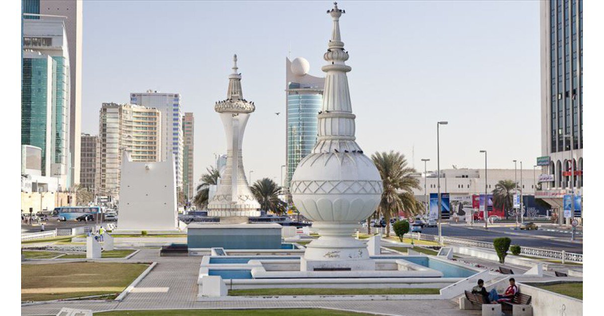 Thăm quan Quảng trường Union Square ở Abu Dhabi ở tour du lịch Dubai