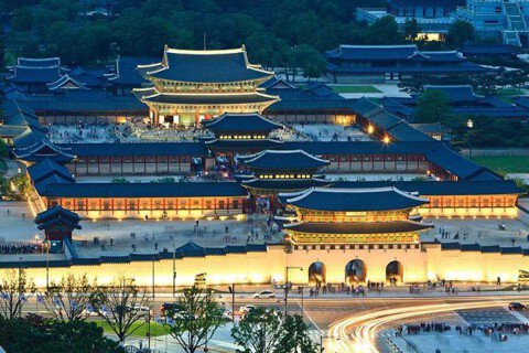Cung điện hoàng gia Gyeongbokgung - vẻ đẹp cổ kính của Hàn Quốc