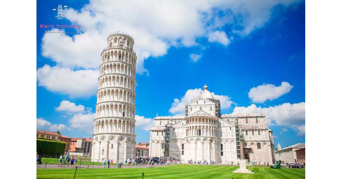 Công trình nổi tiếng thế giới Tháp nghiêng Pisa - Địa điểm du lịch bất ngờ nổi tiếng ở nước Ý