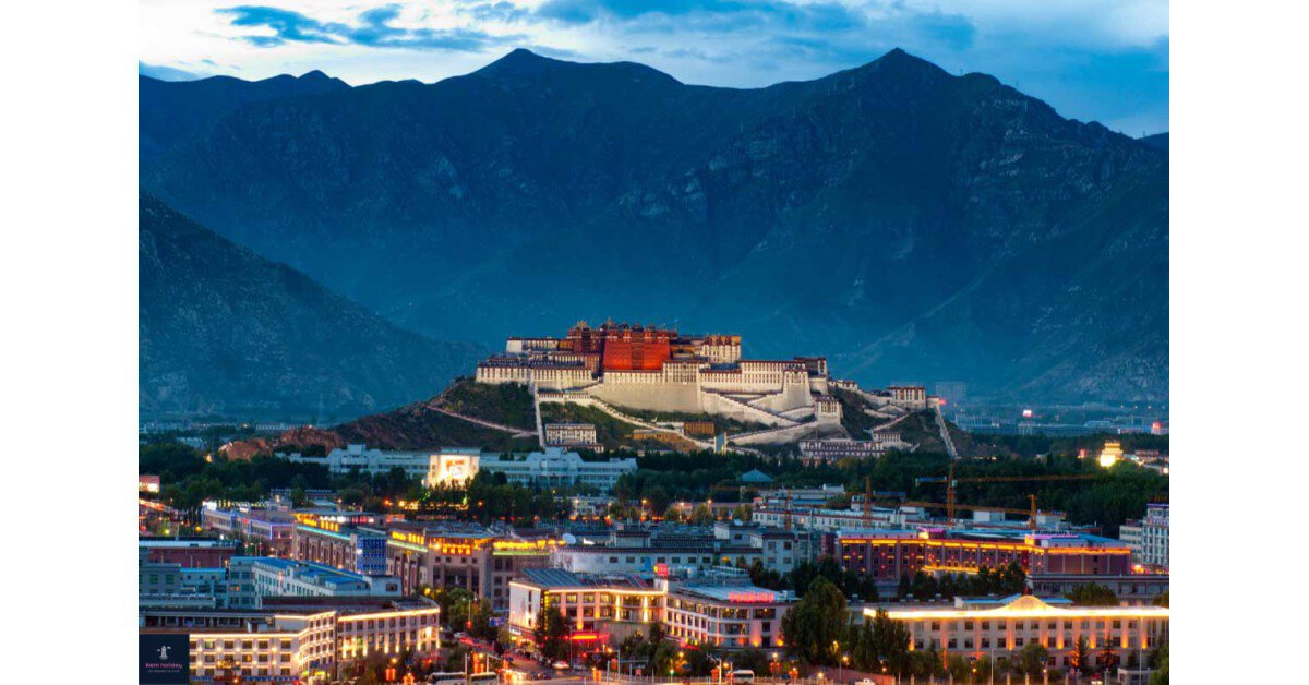 Tìm về chốn linh thiêng Phật giáo - thành phố Lhasa