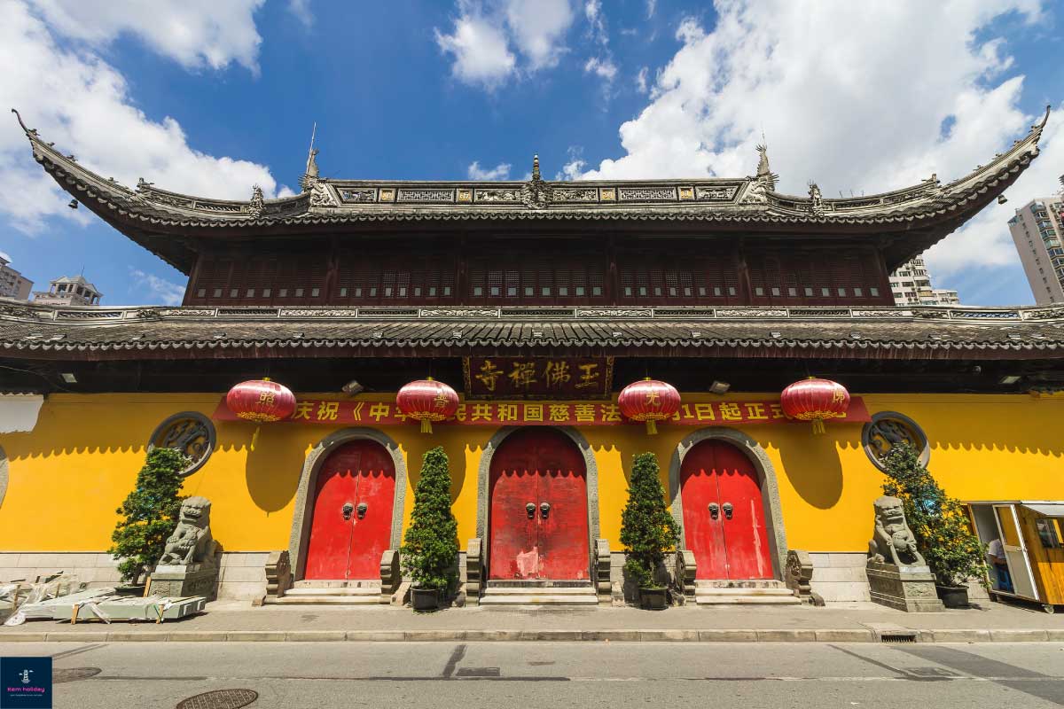 Dạo quanh chùa Phật Ngọc Thượng Hải – chốn linh thiêng giữa lòng thủ đô tấp  nập